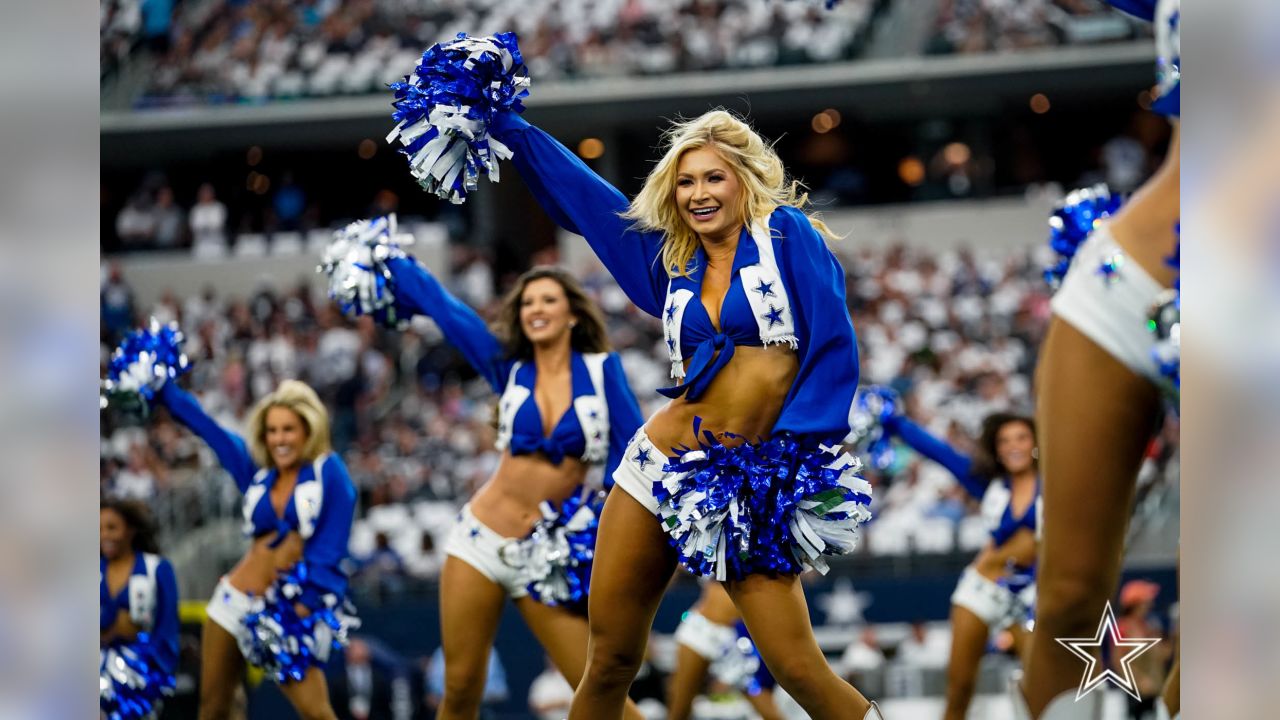 Dallas Cowboys Cheerleaders 2019 Gameday Performance