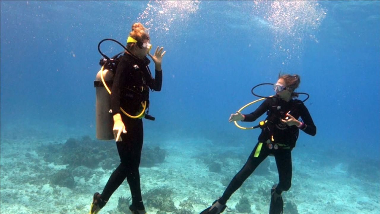 Dallas Cowboys Cheerleaders Calendar Shoot - Team Scuba 5 …