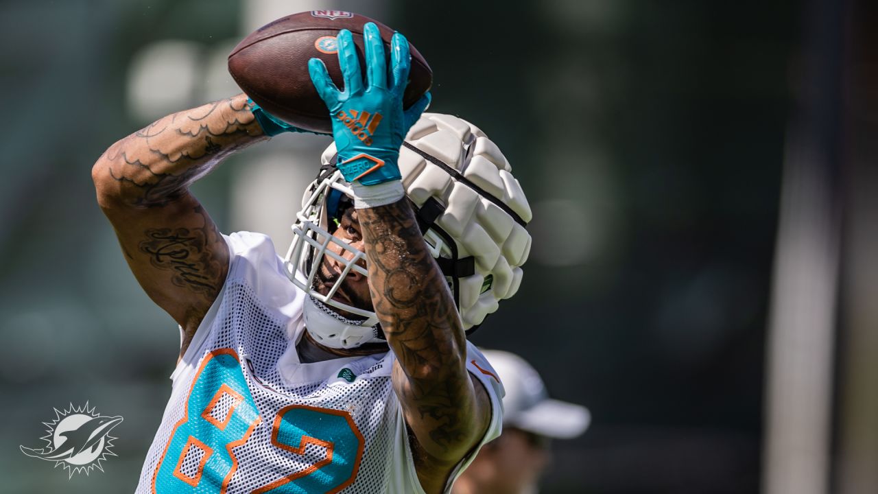 Miami Dolphins Camp Notes Day 2 (Tua stars, Griffin, X, more