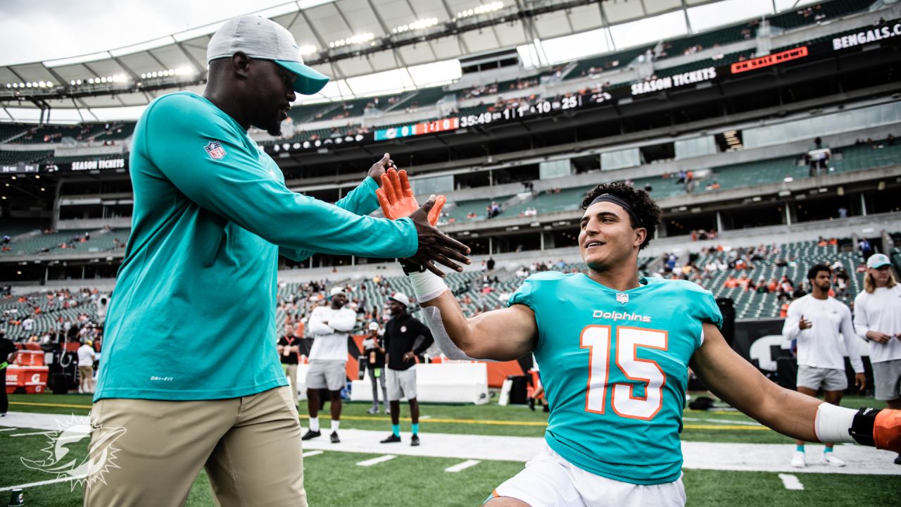 August 29, 2019: Miami Dolphins Head Coach Brian Flores walks the sideline  during a preseason game between the New Orleans Saints and the Miami  Dolphins at the Mercedes Benz Superdome in New