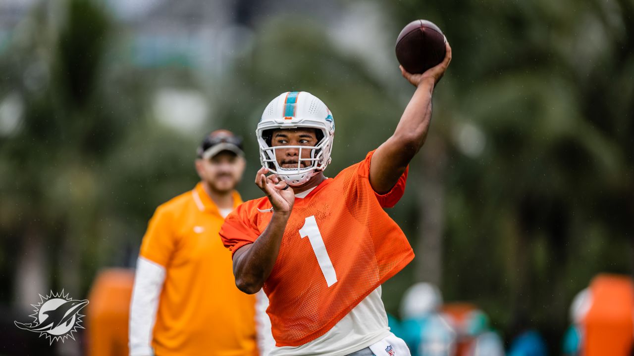 Miami Dolphins hold first day of minicamp. #nfl #dolphins #tua