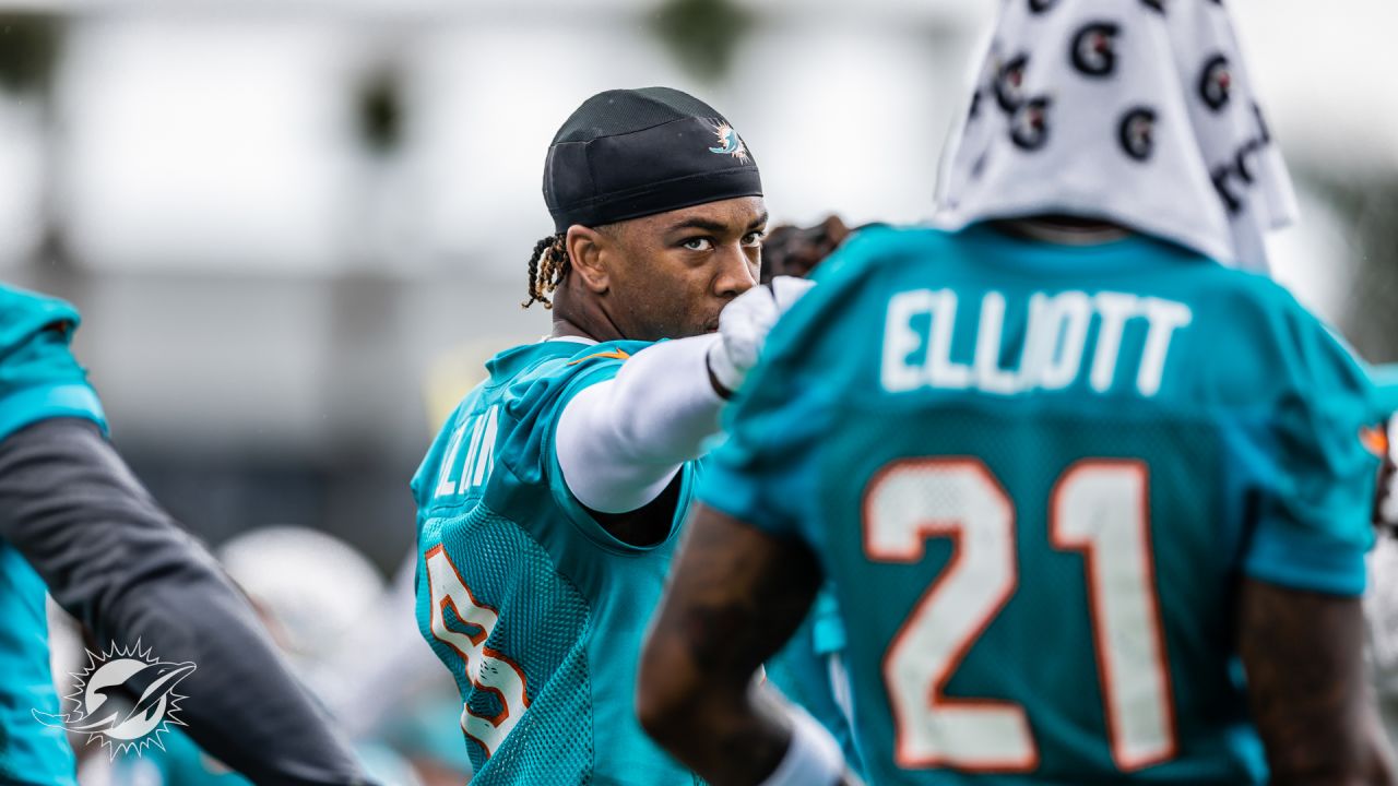 Miami Dolphins hold first day of minicamp. #nfl #dolphins #tua