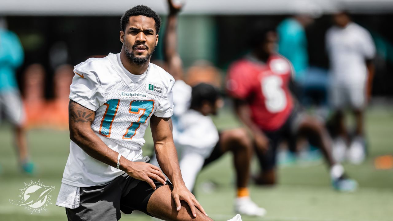 Miami Dolphins will have tough road game against Viking receivers