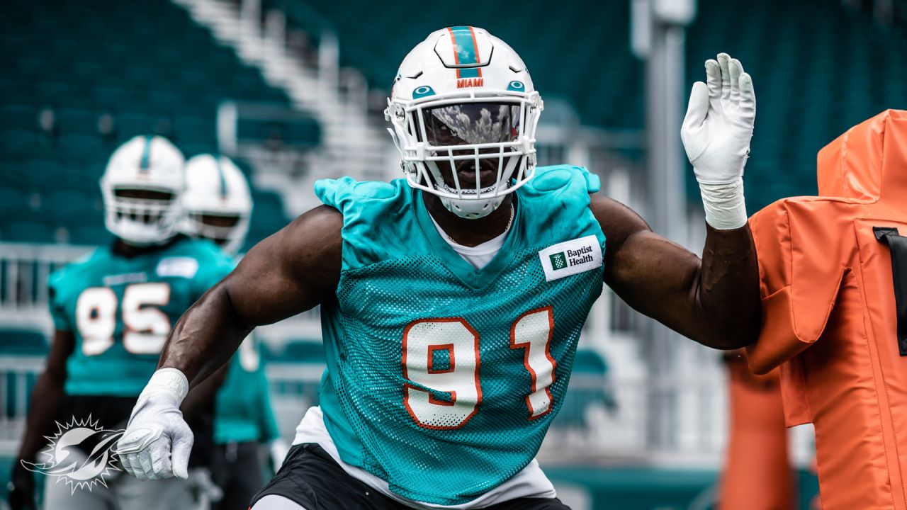 PHOTOS: 2022 Dolphins Voluntary Veteran Minicamp - Day 2