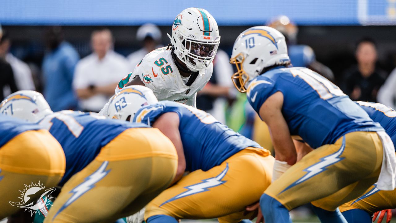 Miami Dolphins at Los Angeles Chargers: Top 25