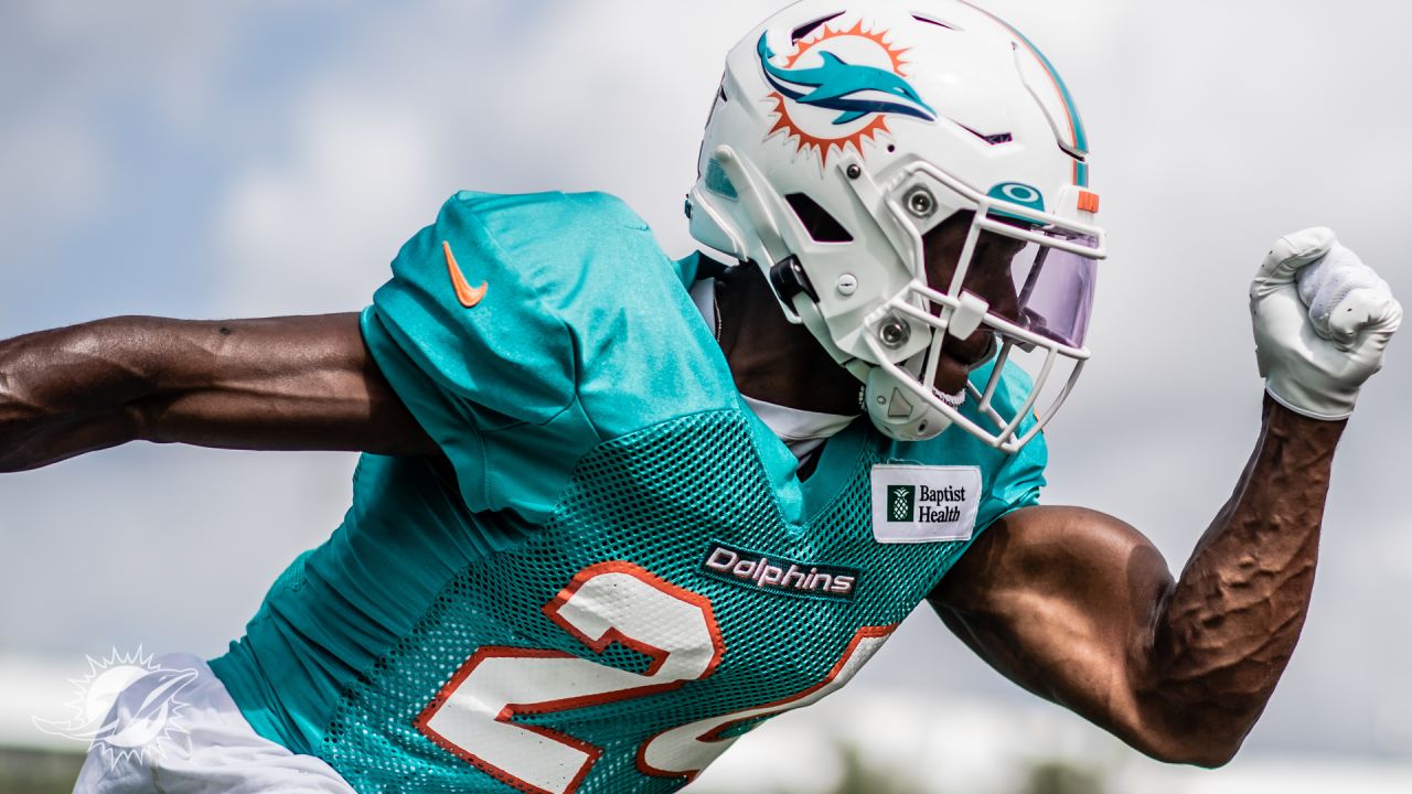 Raekwon Davis, others have status in doubt for Dolphins’ opener  against Patriots