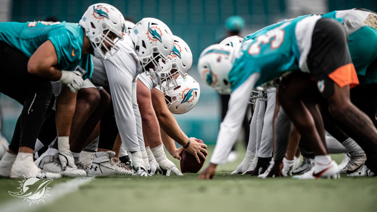 PHOTOS: 2023 Miami Dolphins Practice - January 4