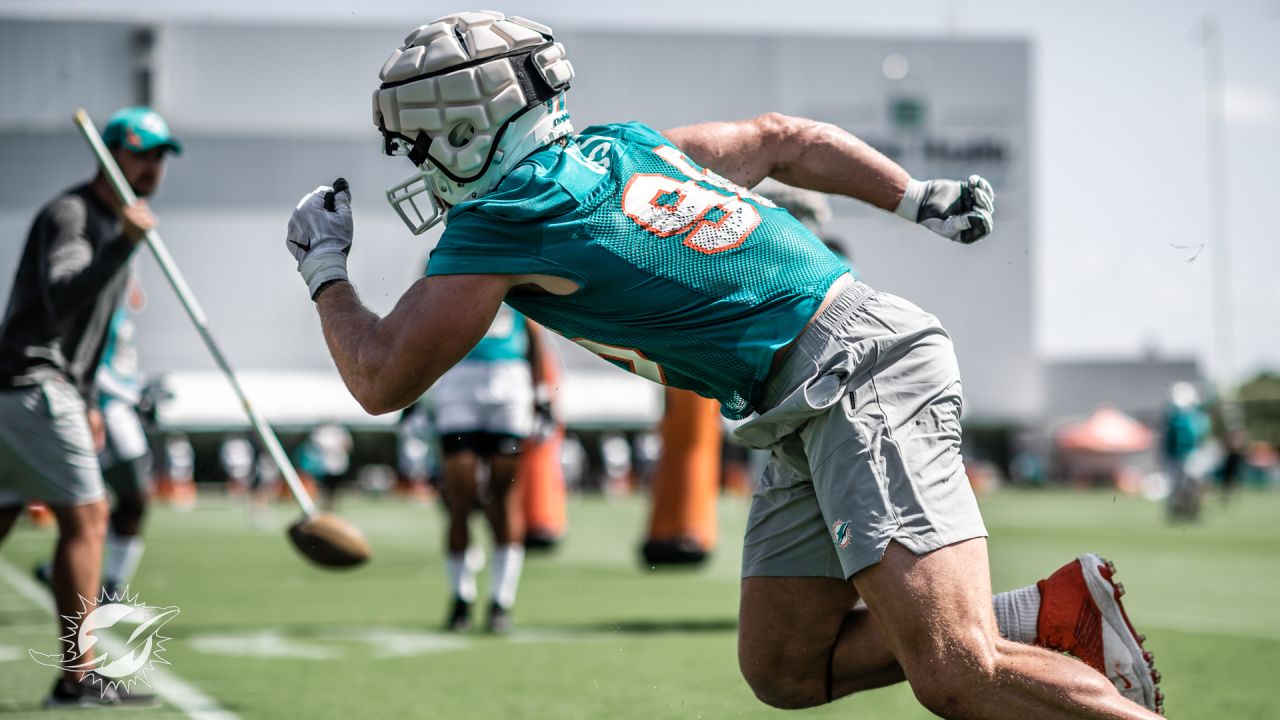 Miami Dolphins Camp Notes Day 2 (Tua stars, Griffin, X, more