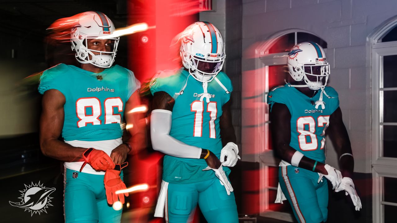 Week 15: Jets at Dolphins by miamidolphins - Issuu