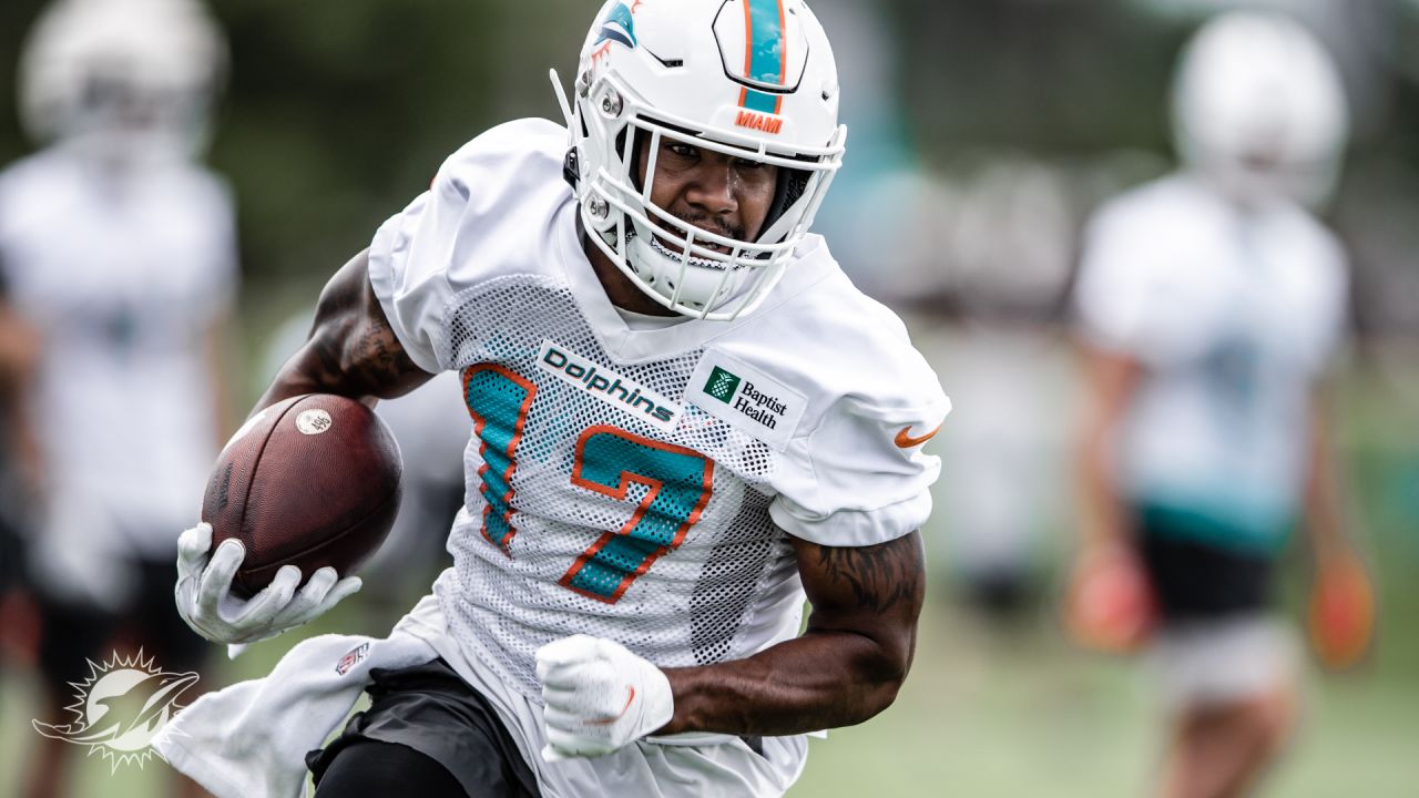 PHOTOS: 2022 Dolphins OTAs - May 19