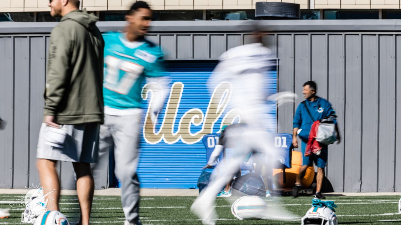 PHOTOS: 2022 Miami Dolphins Practice - December 7