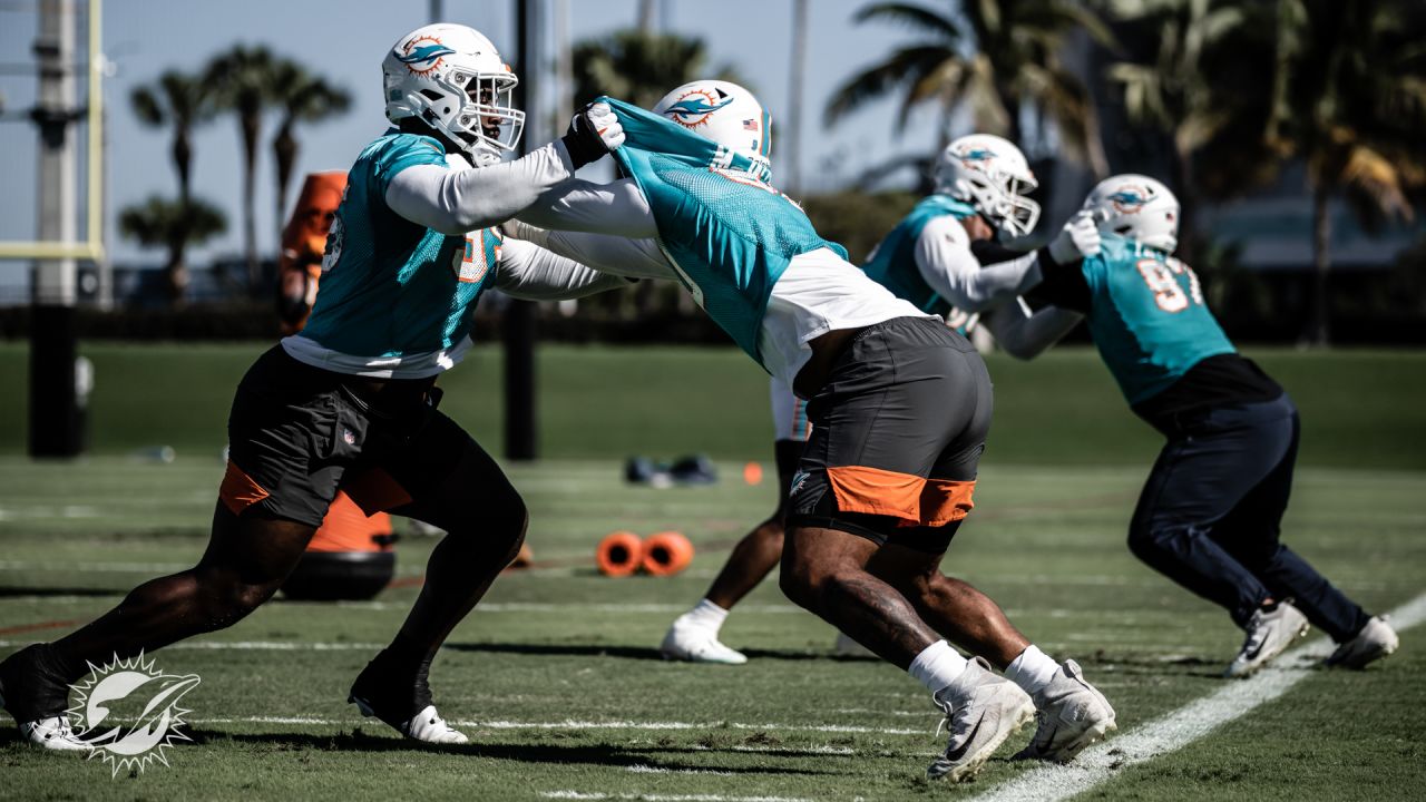 PHOTOS: 2023 Miami Dolphins Practice - January 11