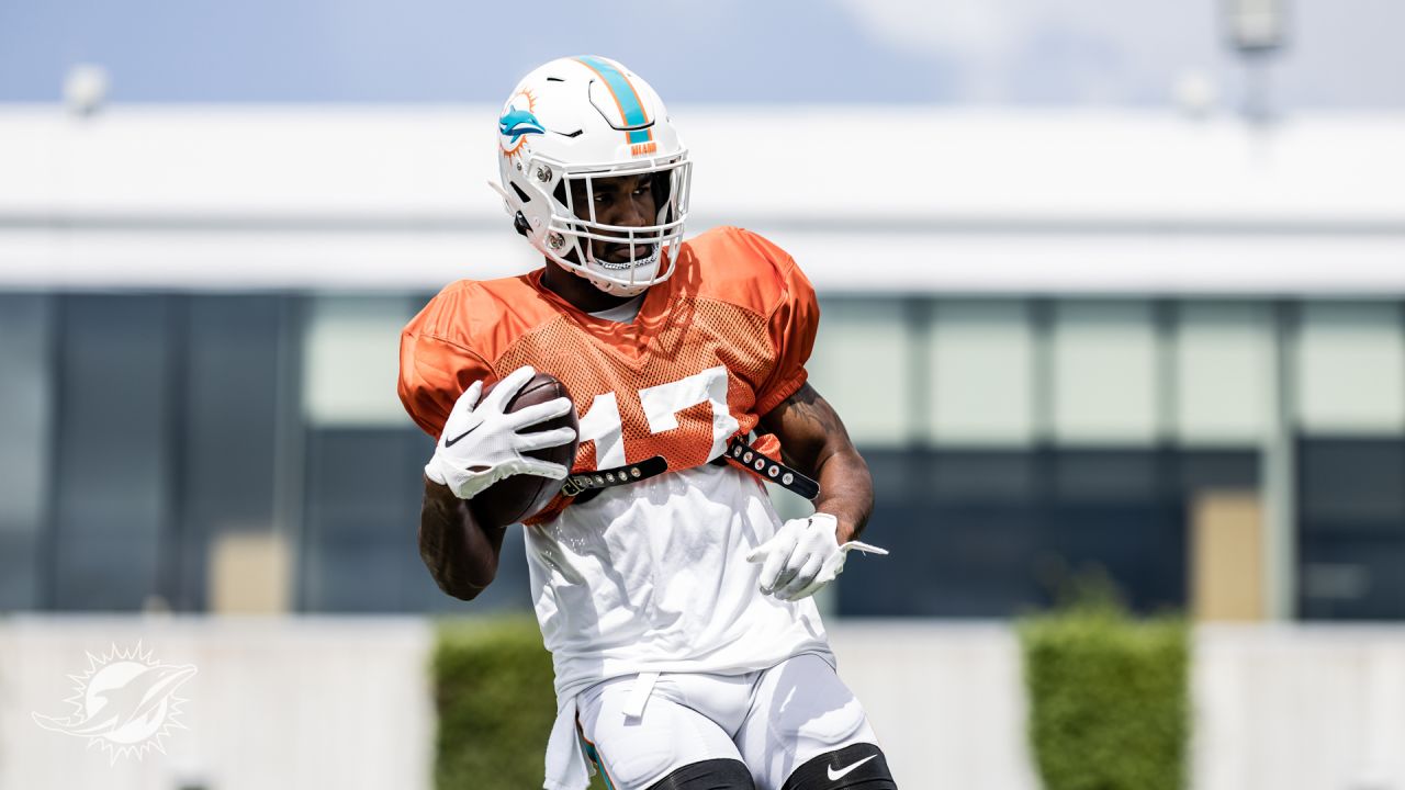 Miami Dolphins cornerback Noah Igbinoghene (9) does drills during