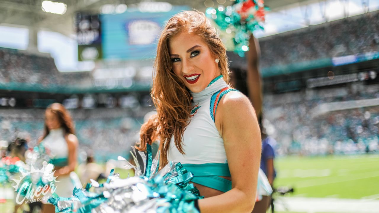 PHOTOS: Dolphins Cheer  Bills vs. Dolphins - Week 2