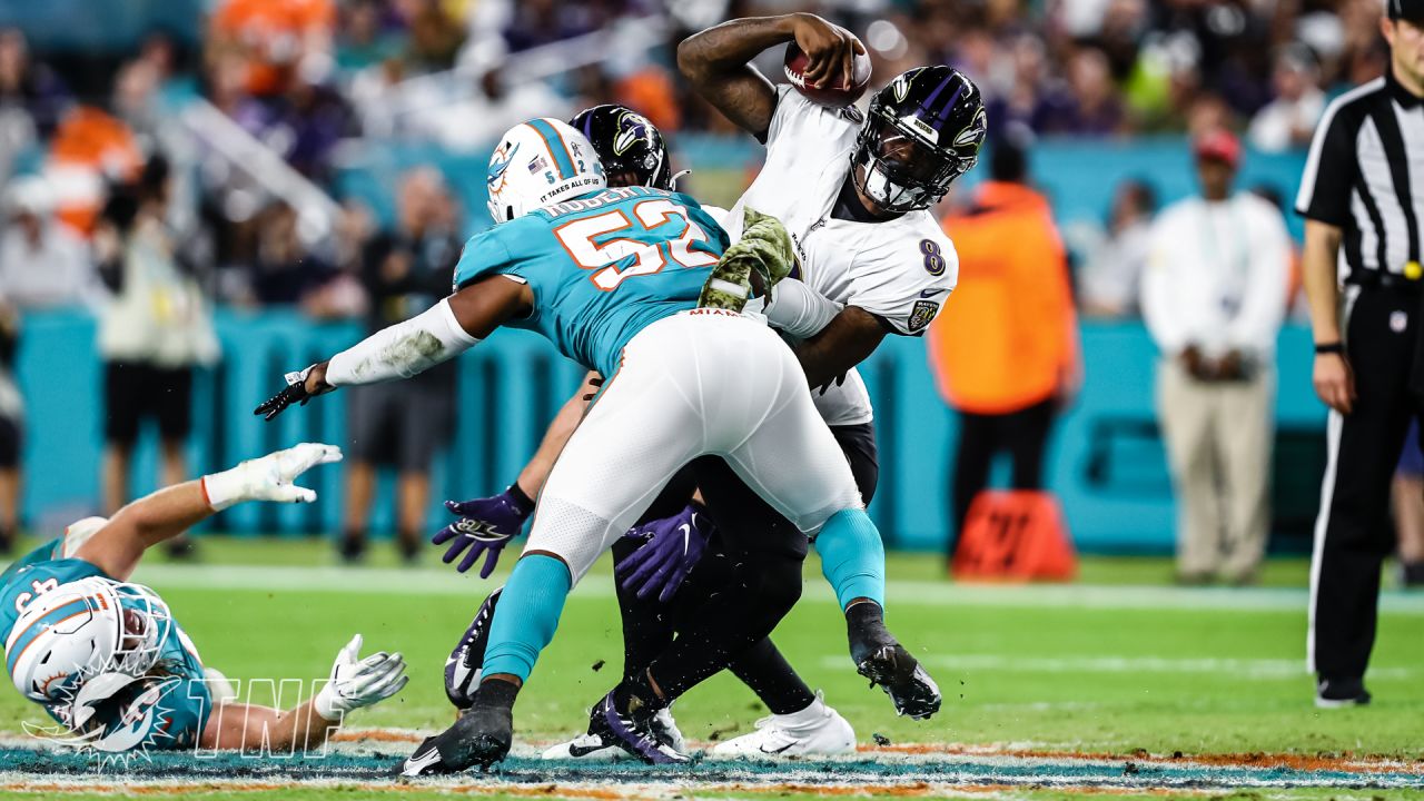 PHOTOS: Top 25 - Ravens vs. Dolphins (Thursday Night Football)