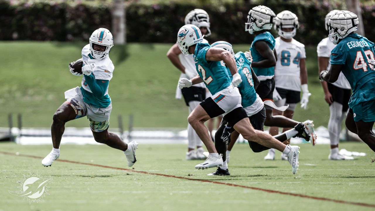 Episode 518: Dolphins Players Report For First Day Of Training