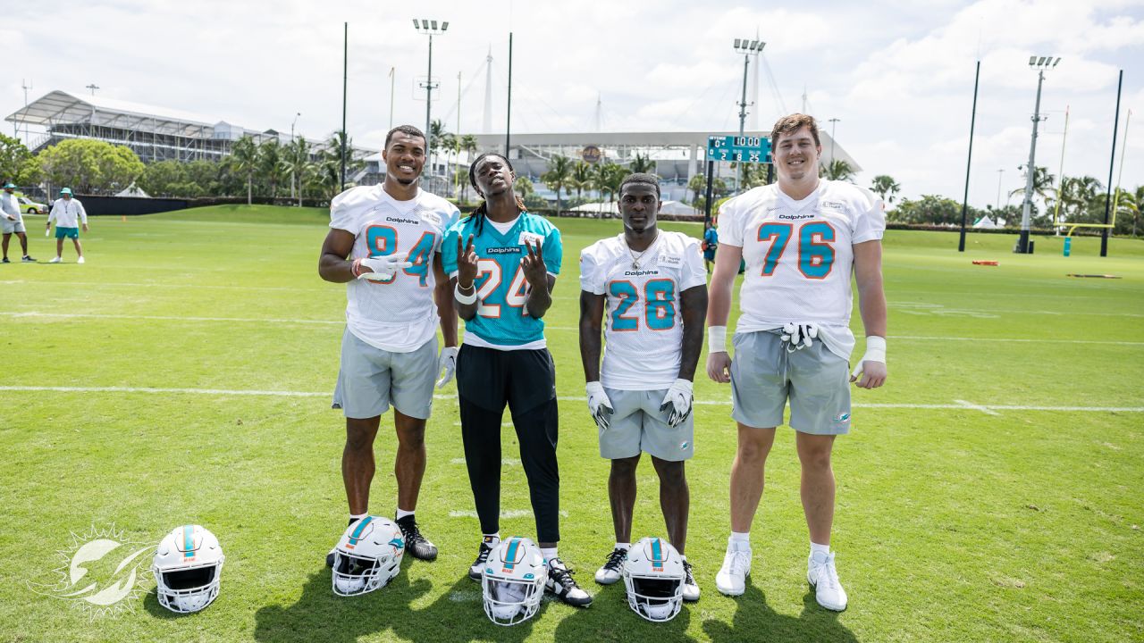 Throwback Miami Dolphins OnField NFL Summer Training 2022 39Thirty Cam