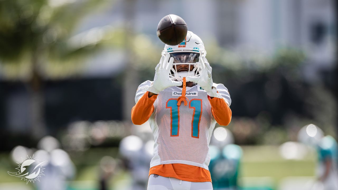 Miami Dolphins training camp 2022: Practice 15 Twitter updates - BVM Sports