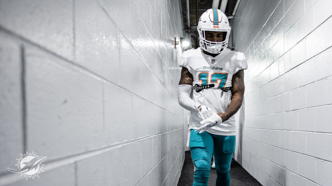 PHOTOS: Miami Dolphins face Chicago Bears in Week 9