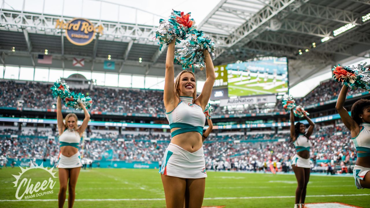 Photo Gallery: Week 2 NFL Cheerleaders