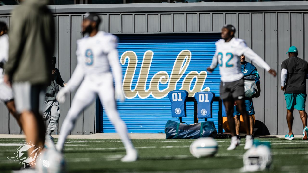 PHOTOS: 2022 Miami Dolphins Practice - December 7