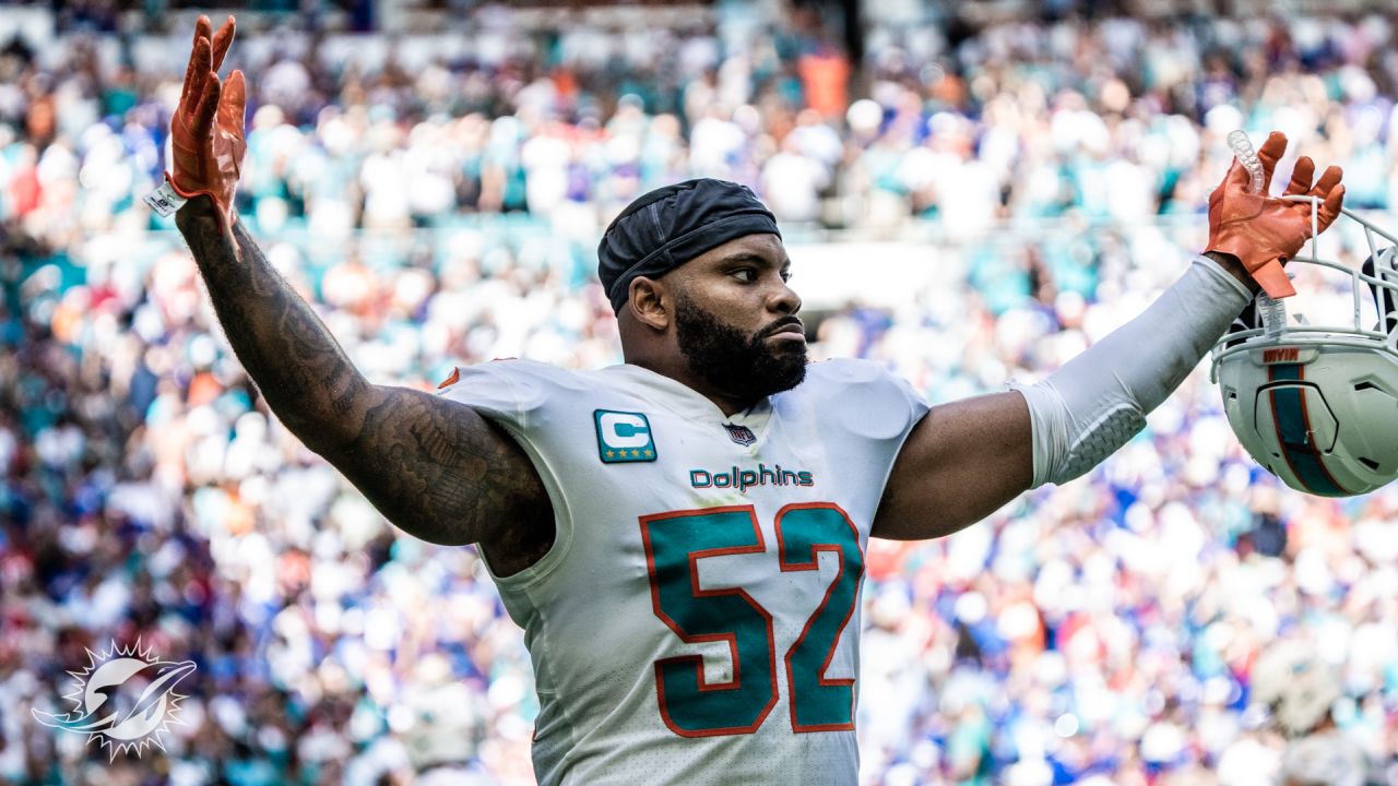 Photo Gallery: Dolphins v. Bills, Sunday, September 25, 2022