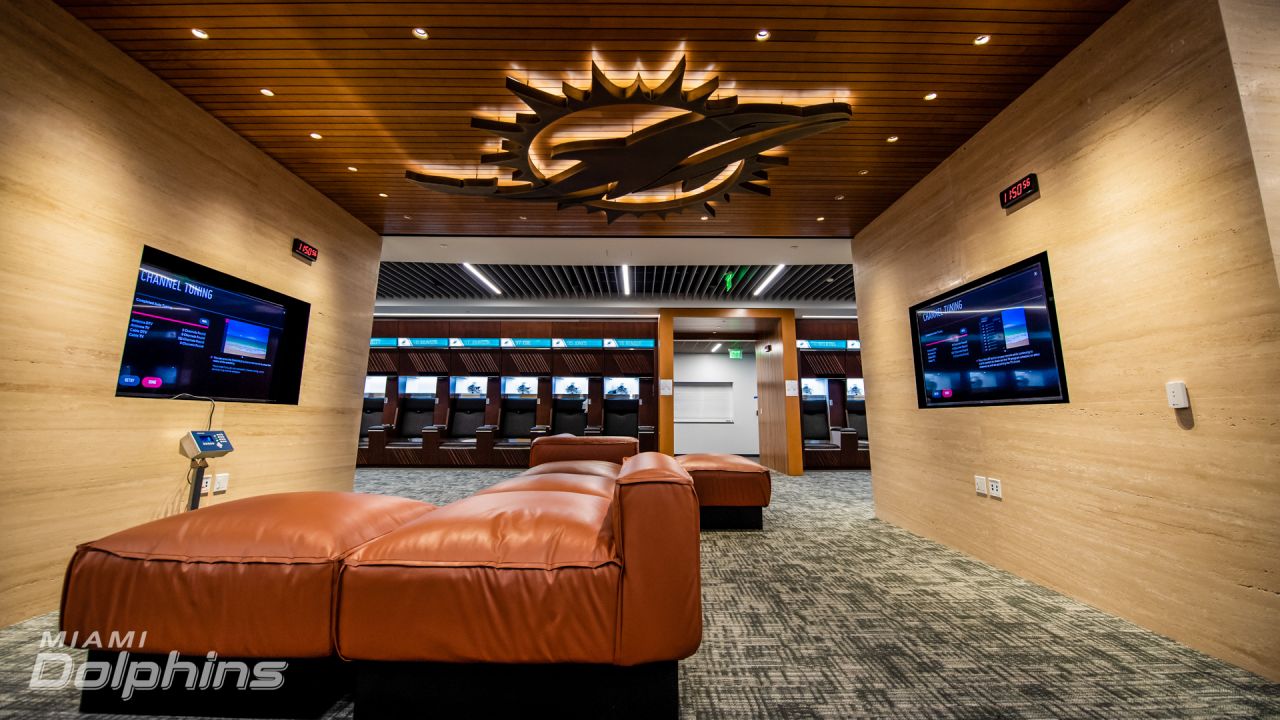 miami dolphins locker room