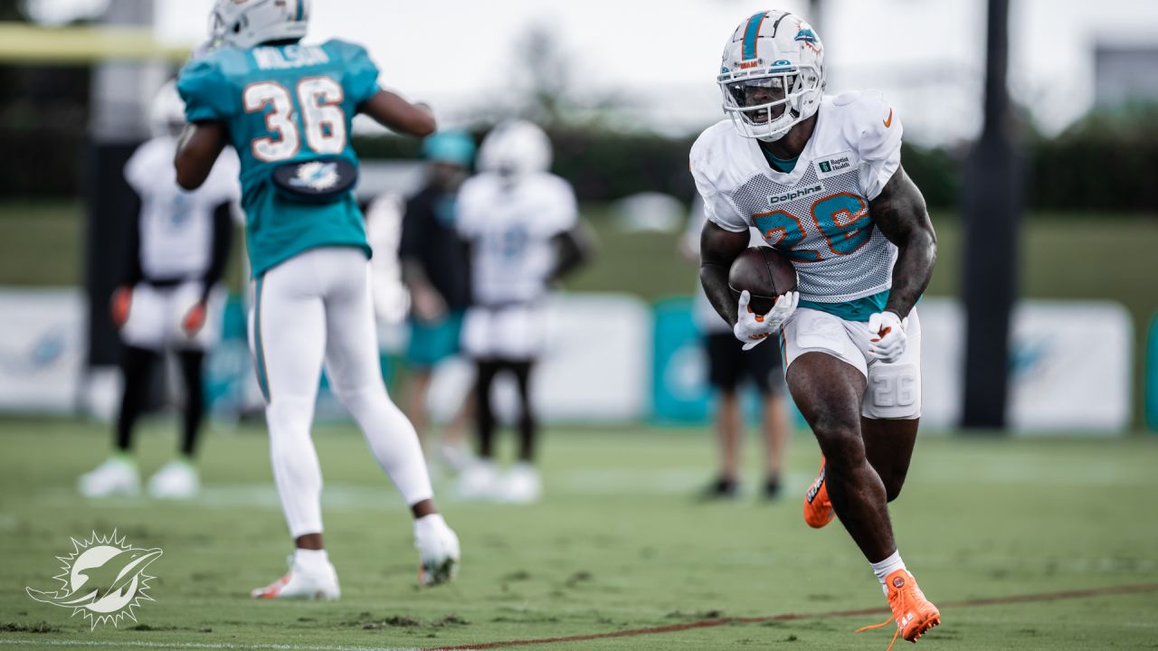 Throwback Miami Dolphins OnField NFL Summer Training 2022 39Thirty Cam