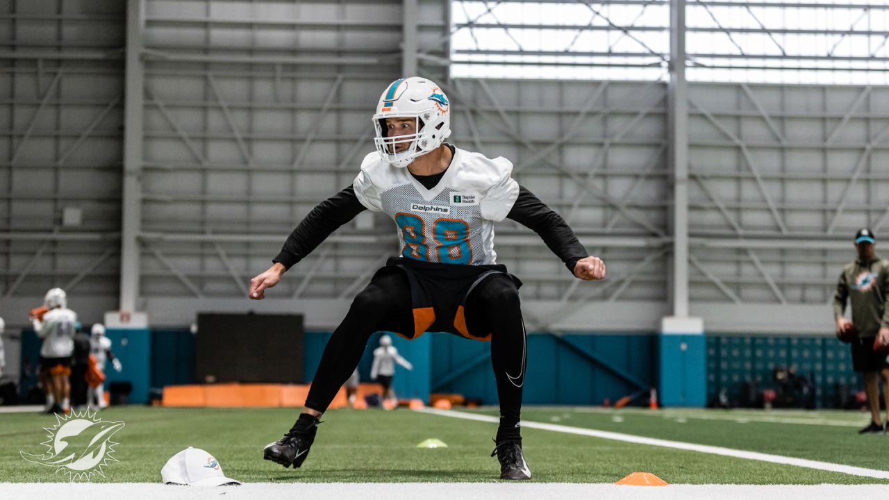 PHOTOS: 2022 Miami Dolphins Practice - November 2