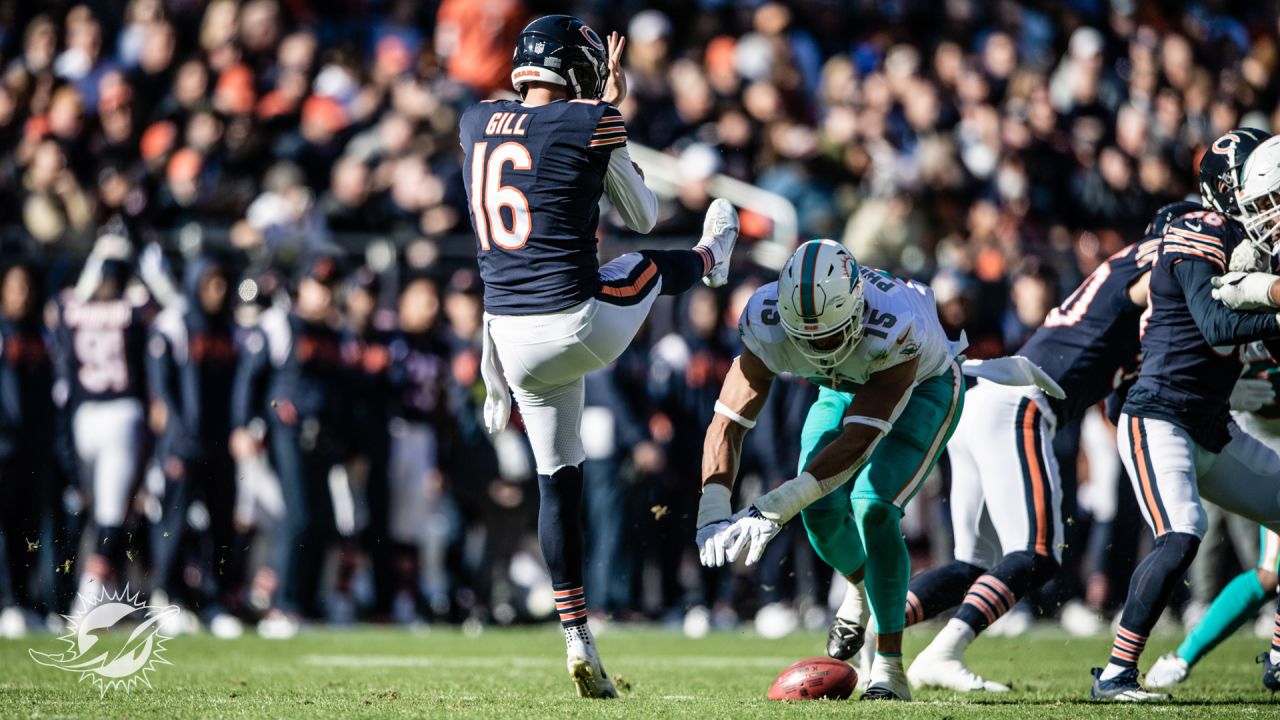 Photo gallery: Dolphins at Bears, Sunday, November 6, 2022