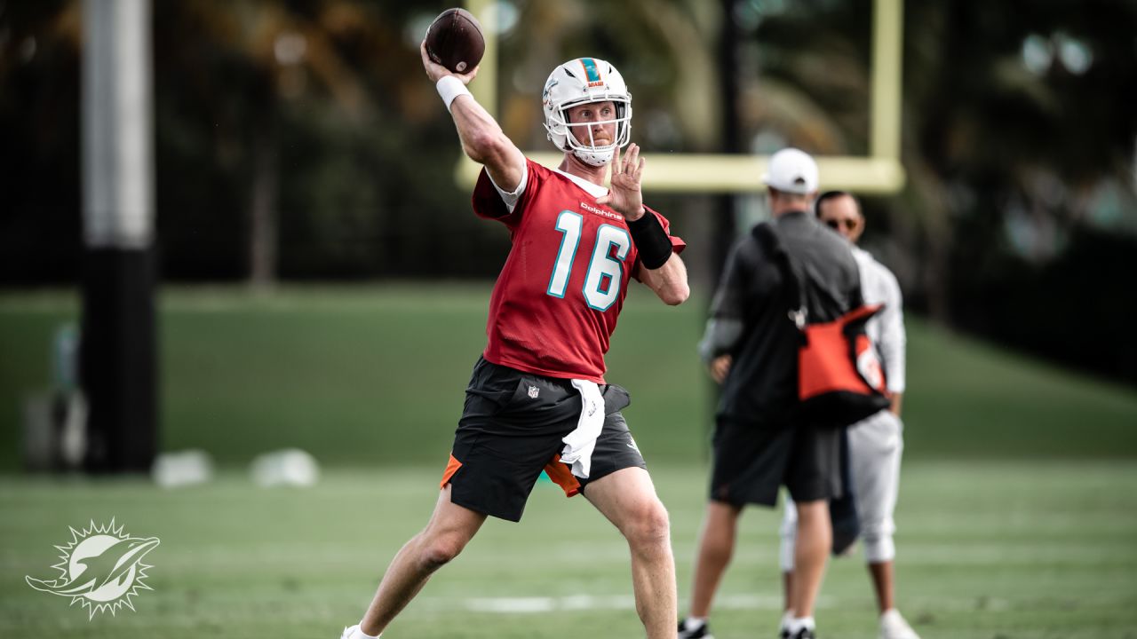 PHOTOS: 2023 Miami Dolphins Practice - January 4