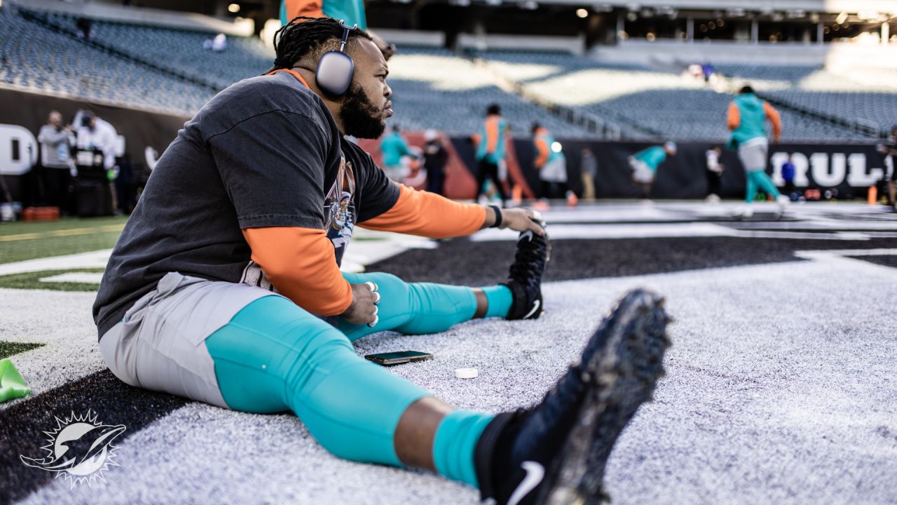 PHOTOS: Gameday - Miami Dolphins at Cincinnati Bengals - Week 4