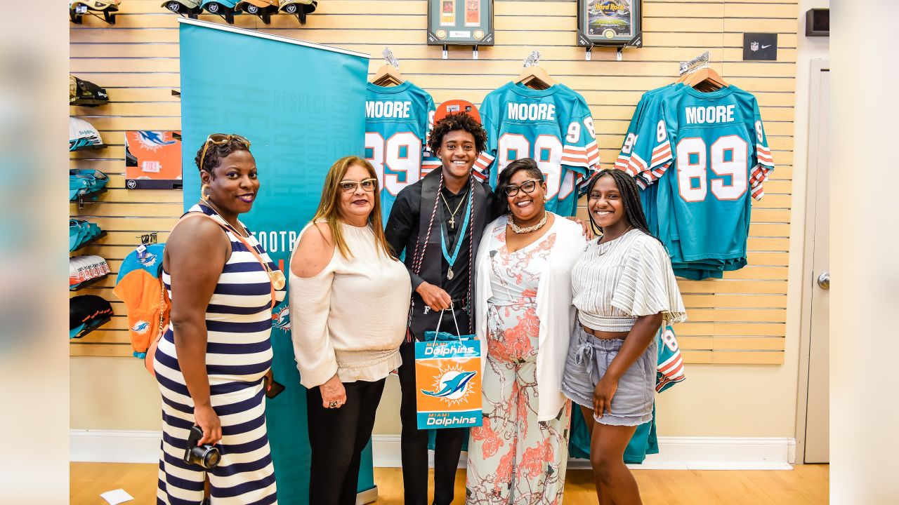 Coral Springs High School Student Named Miami Dolphins Scholarship  Recipient • Coral Springs Talk