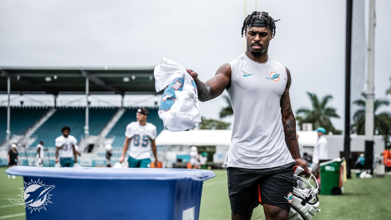 Miami Dolphins wide receiver River Cracraft runs drills during practice at  the NFL football team's training facility, Wednesday, July 26, 2023, in  Miami Gardens, Fla. (AP Photo/Lynne Sladky Stock Photo - Alamy