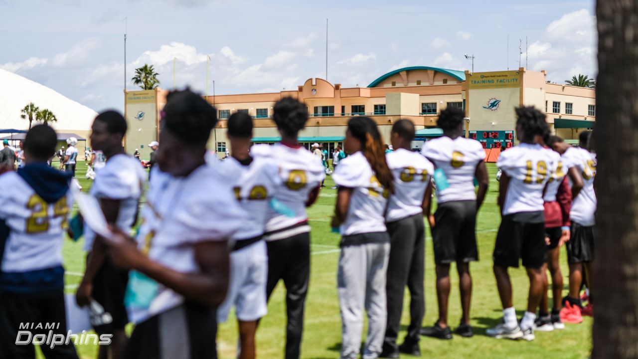 Miami Dolphins Host Coconut Creek High School at OTA Practice