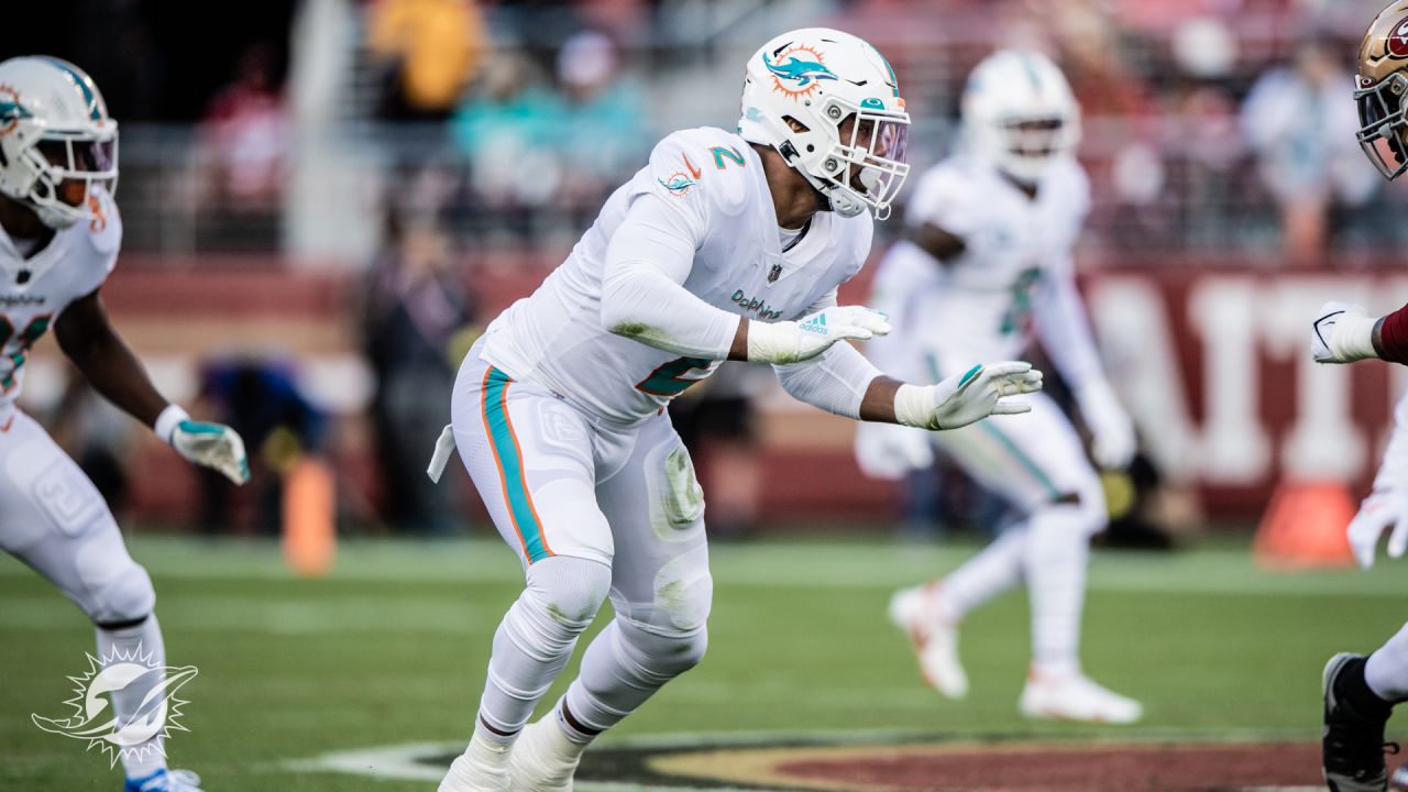 4,032 San Francisco 49ers V Miami Dolphins Photos & High Res Pictures -  Getty Images