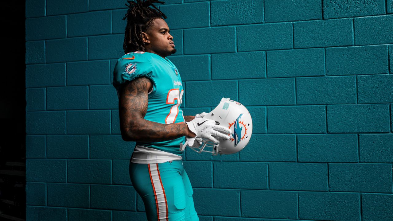 Miami Dolphins new uniforms revealed