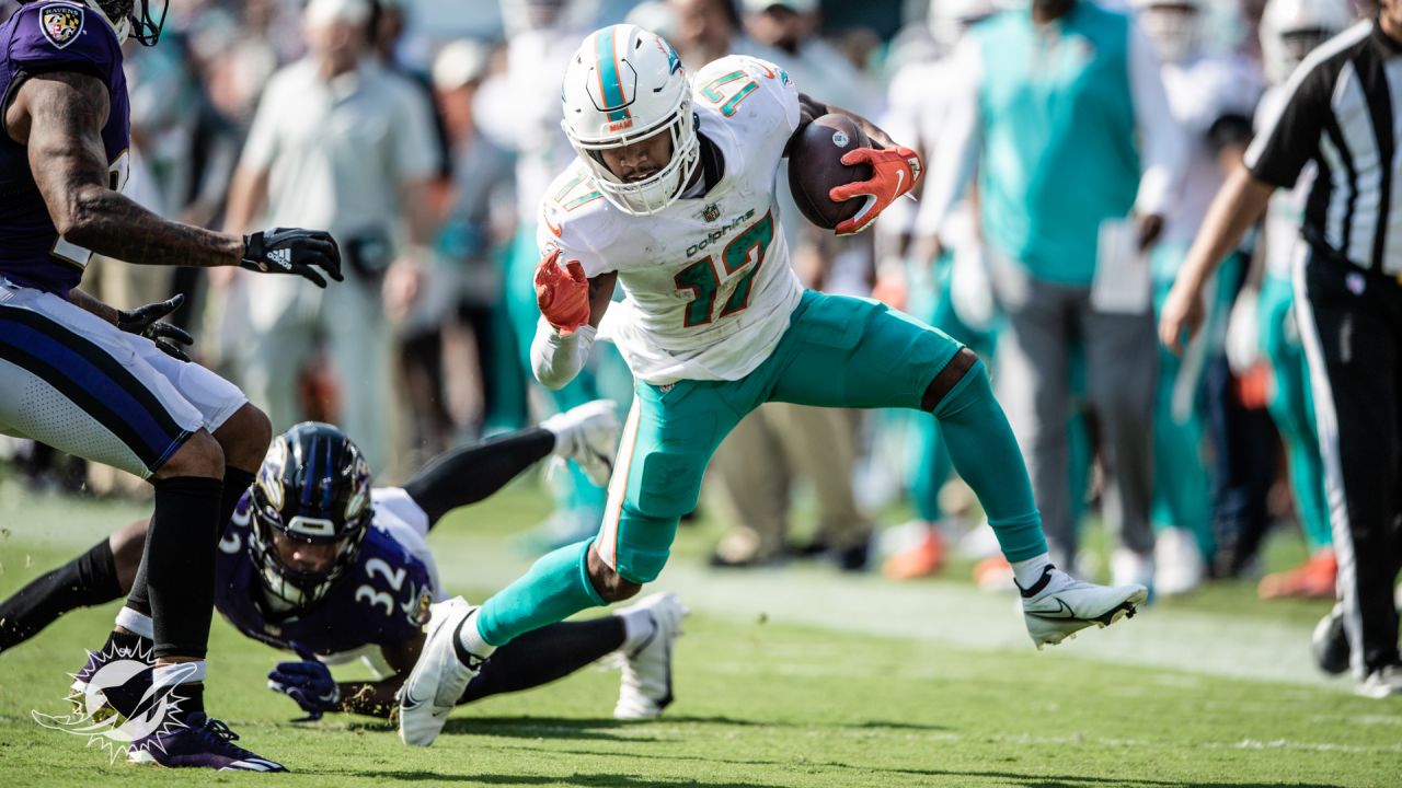 PHOTOS: Top 25 - Miami Dolphins at Baltimore Ravens