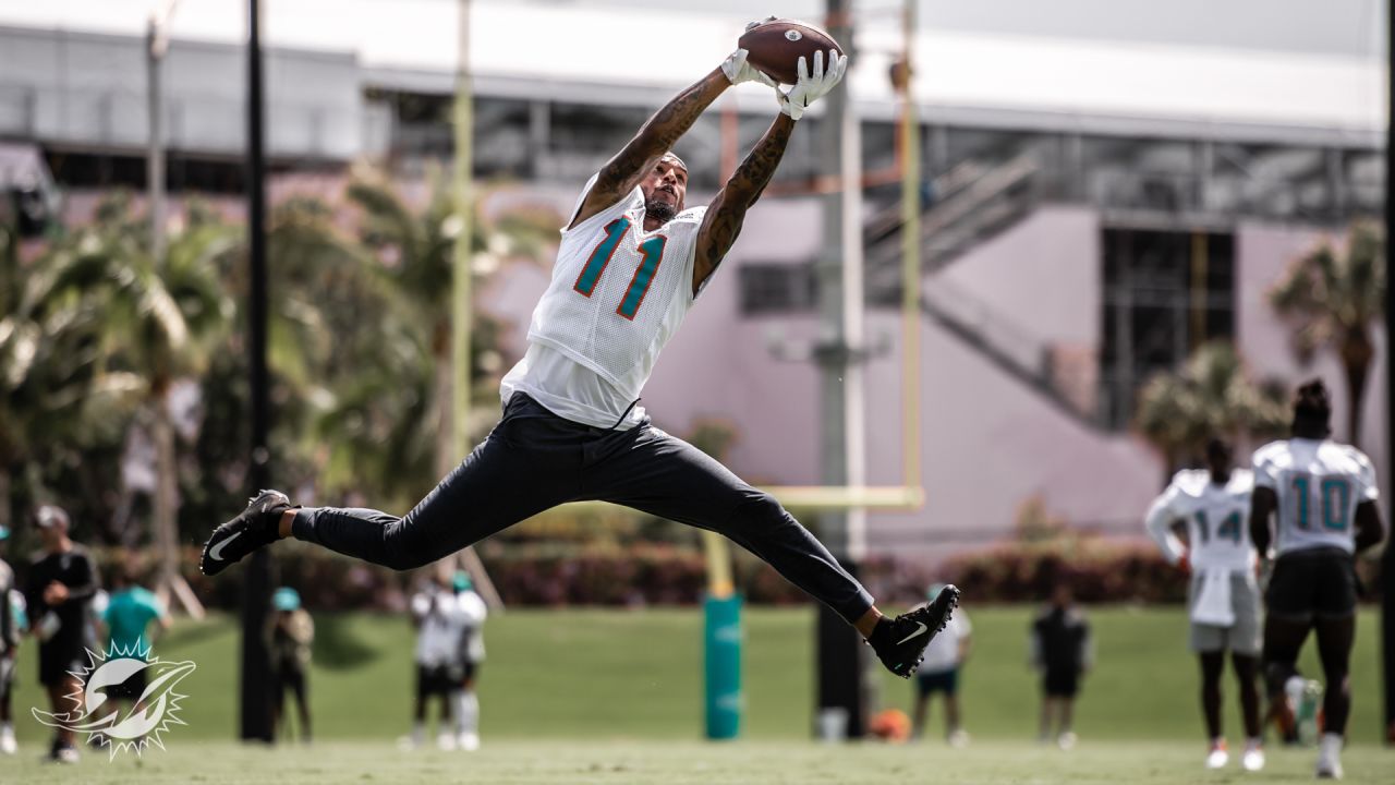 Dolphins players improving and falling after offseason workouts