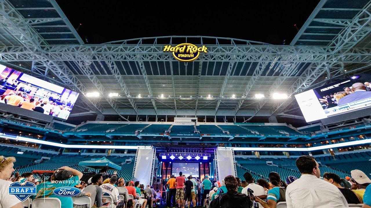 Miami Dolphins Will Host Live NFL Draft Party At Hard Rock Stadium - CBS  Miami