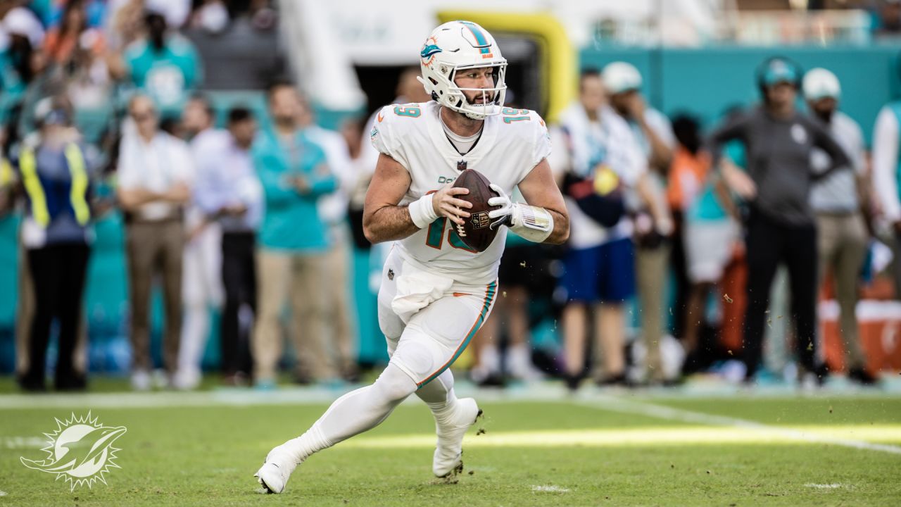 TEXANS VS. DOLPHINS - Hard Rock Stadium