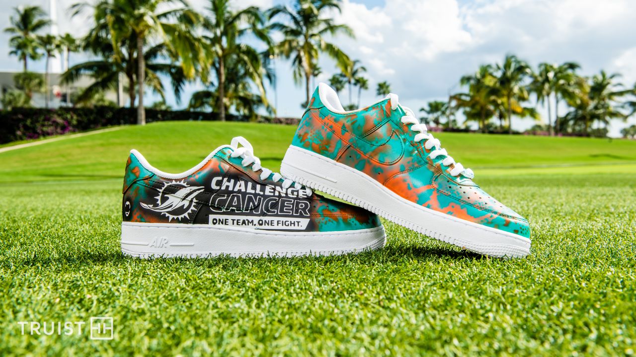 Miami Dolphins safety Brandon Jones shows off amazing pair of customized  cleats - Dolphin Nation