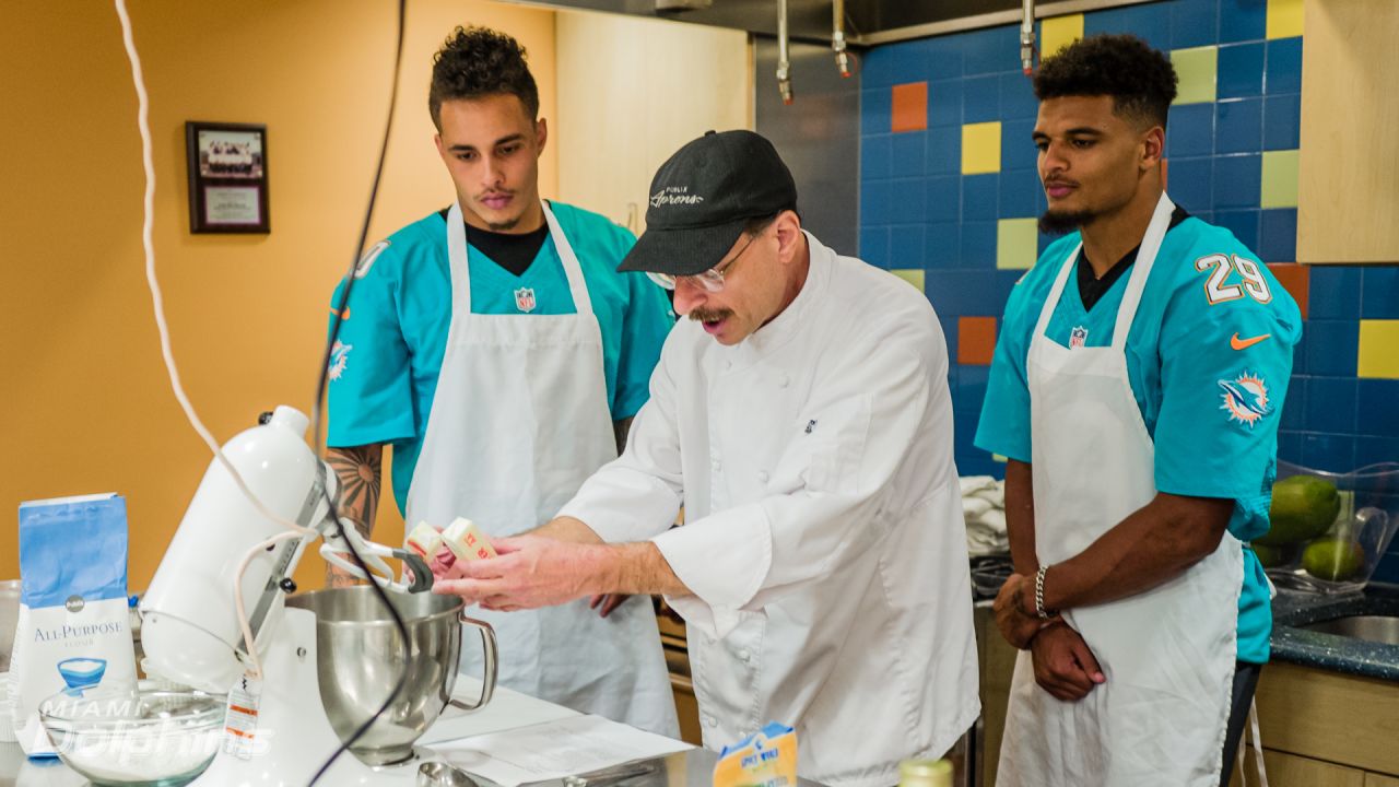 Players Participate In Dolphins Kids Cook-Off Hosted By Publix