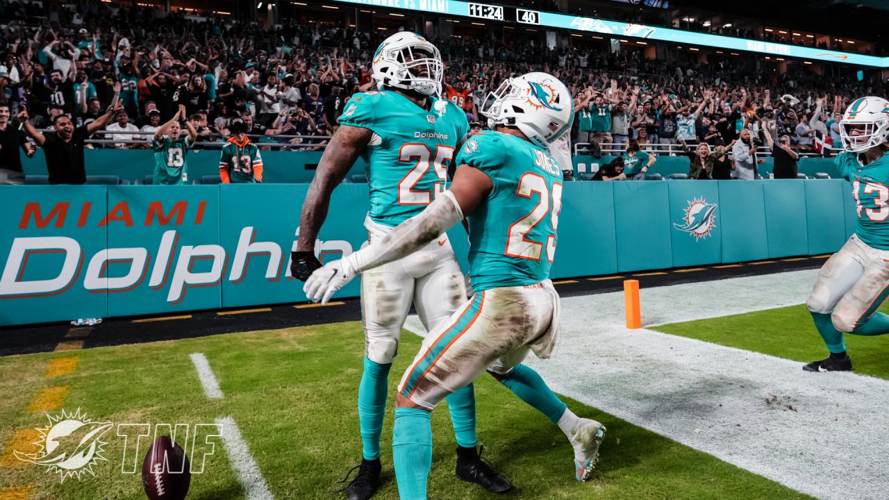 Baltimore Ravens vs Miami Dolphins - November 12, 2021