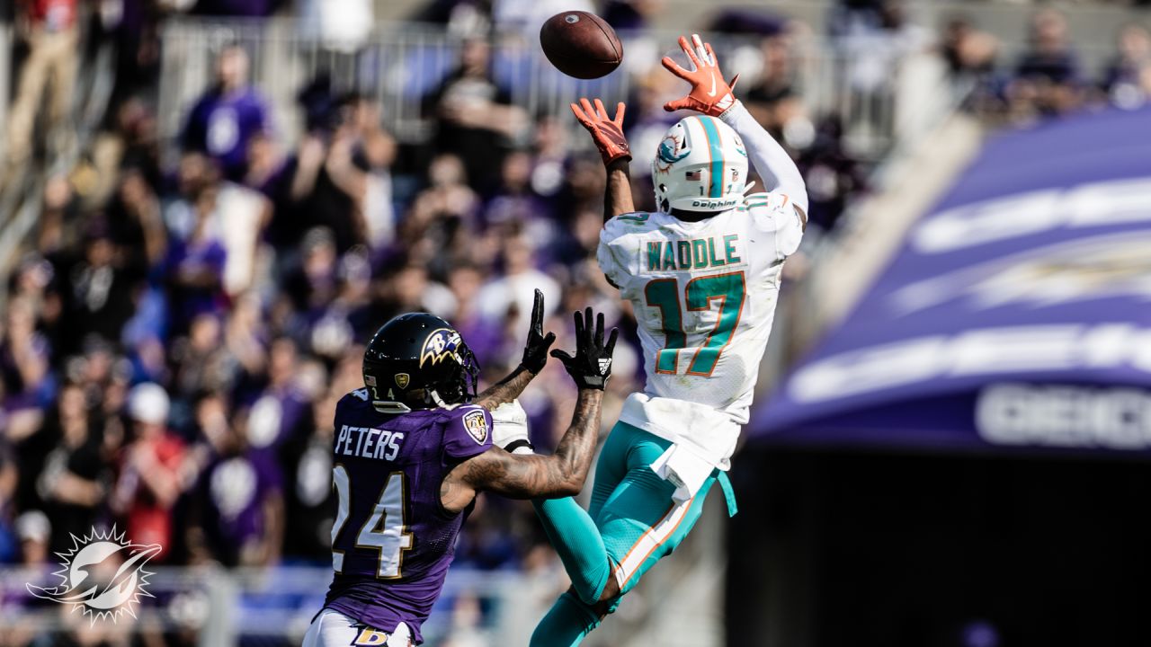 PHOTOS: Top 25 - Miami Dolphins at Baltimore Ravens