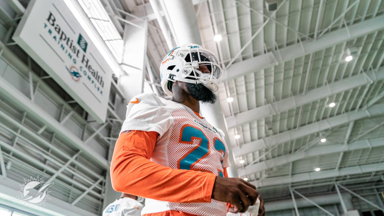 The arrow is pointing up for Miami Dolphin Jeff Wilson 