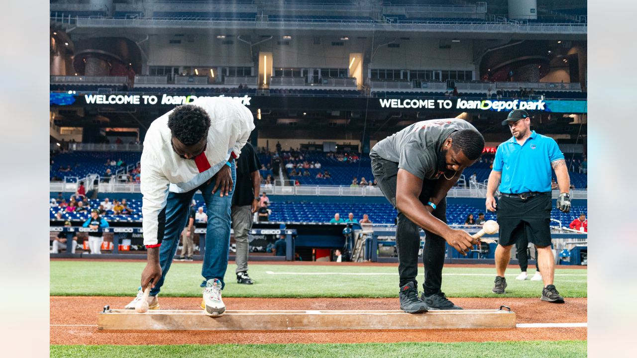 PHOTOS: 2022 Dolphins Offensive Line at the Miami Marlins