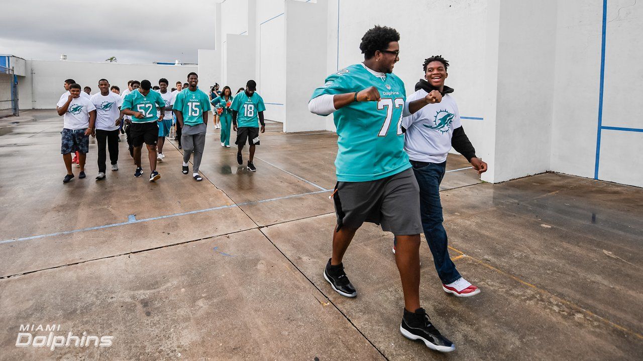 Miami Dolphins Surprise Hollywood Hills High School Football Team