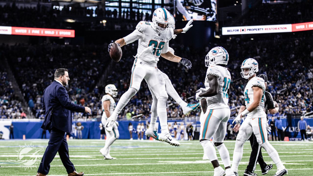 PHOTOS: Top 25 - Miami Dolphins at Detroit Lions