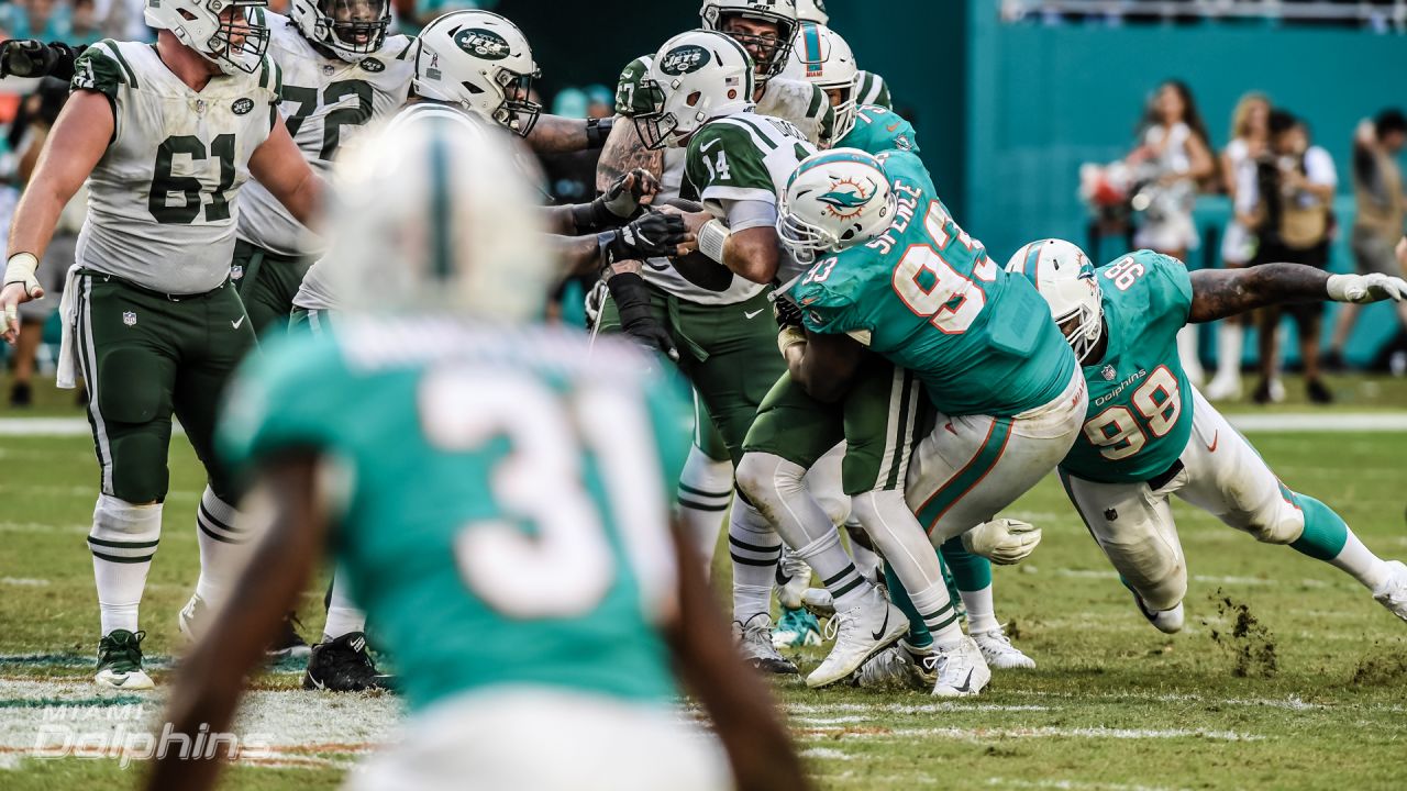 Game Gallery, Jets at Dolphins